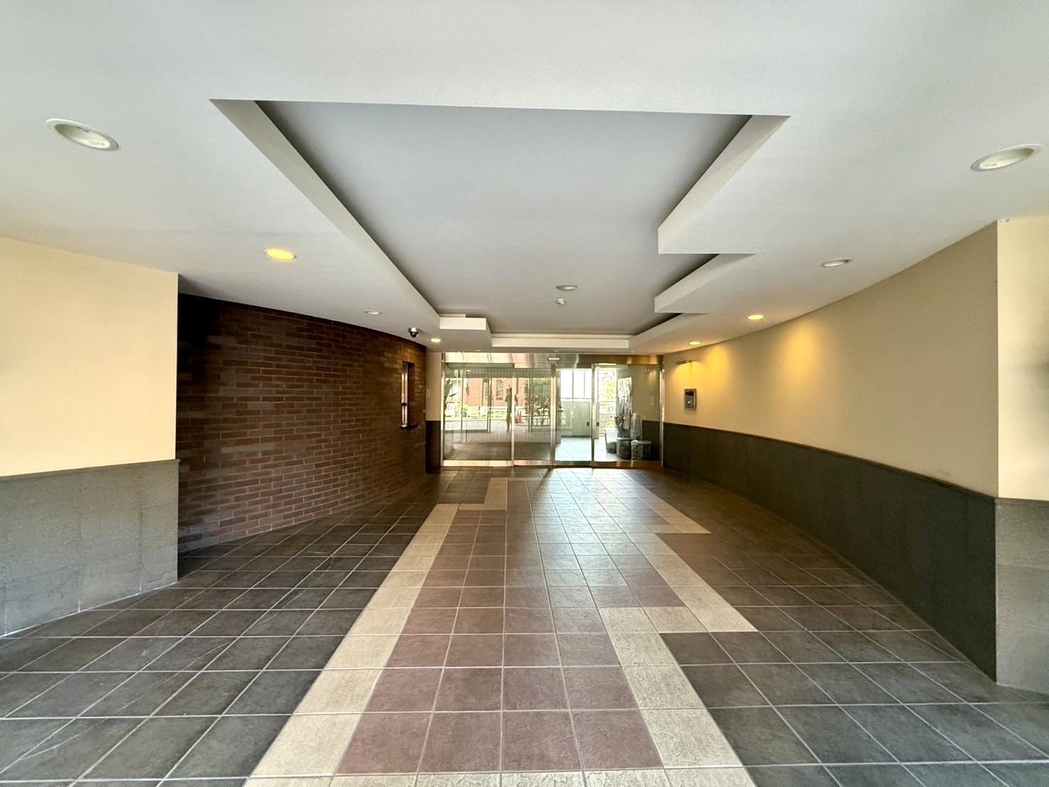 flos-takasaki